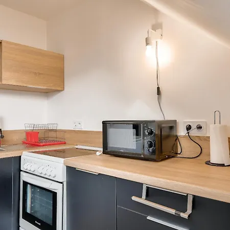 Hameau De La Belle Sayette, Pour 4 * Génos