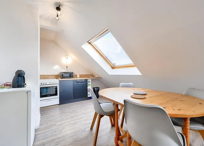 Hameau De La Belle Sayette, Pour 4 *